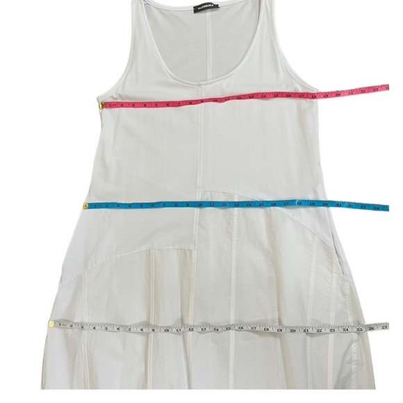 Alembika dress - Picture 5 of 7